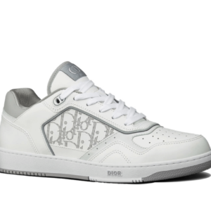 D&R Sneakers