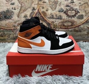 Jordan1 Retro Shattered Backboard photo review
