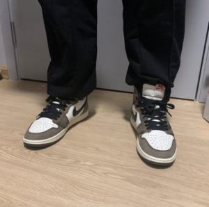 Travis Scott x Air Jordan 1 High OG TS SP photo review