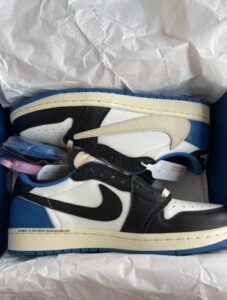 Travis Scott xFragment Design x Jordan Air Jordan1 Low OG SP photo review