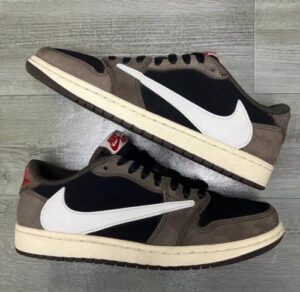 Travis Scott xJordan Air Jordan 1 Low OG TS SP photo review